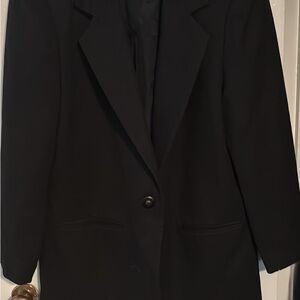 Sag Harbor Elegant Black Women's Blazer